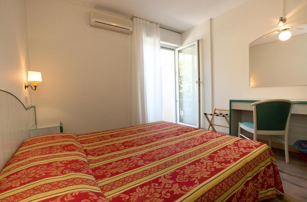 Hotel San Marco Lignano Sabbiadoro Buitenkant foto
