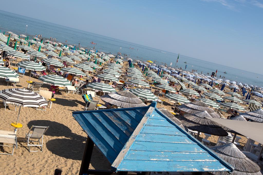 Hotel San Marco Lignano Sabbiadoro Buitenkant foto