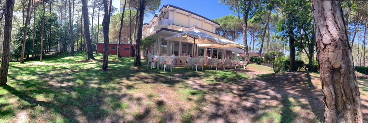 Hotel San Marco Lignano Sabbiadoro Buitenkant foto